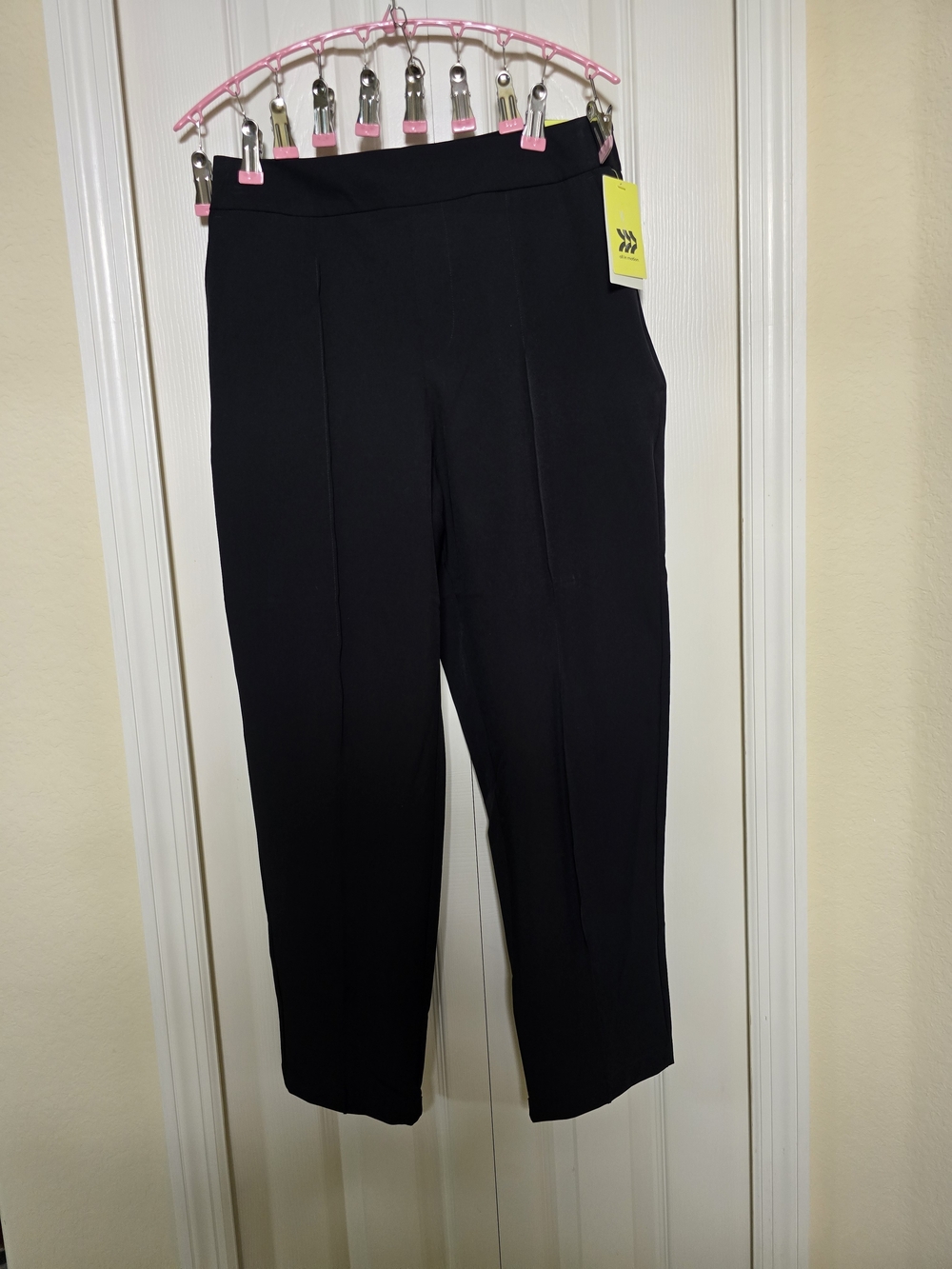 all in motion Black Cropped Pull-On Ankle Pants